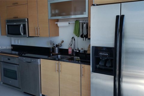 Apartment in Miami, Florida 1 bedroom, 57.6 sq.m. № 2012863 - photo 2