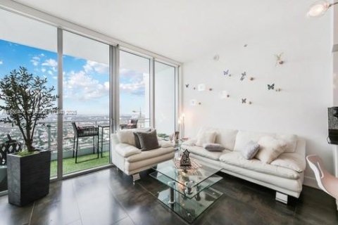 Condo in Miami, Florida, 1 bedroom  № 1865308 - photo 5