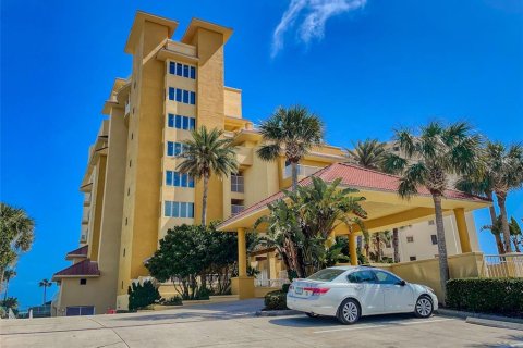 Condo in New Smyrna Beach, Florida, 3 bedrooms  № 2227062 - photo 25