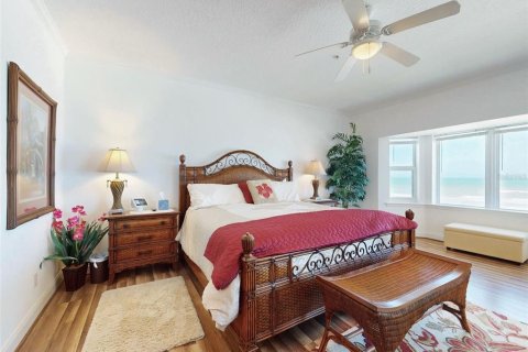 Condo in New Smyrna Beach, Florida, 3 bedrooms  № 2227062 - photo 15
