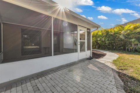 Villa ou maison à vendre à Venice, Floride: 2 chambres, 127 m2 № 2149196 - photo 3