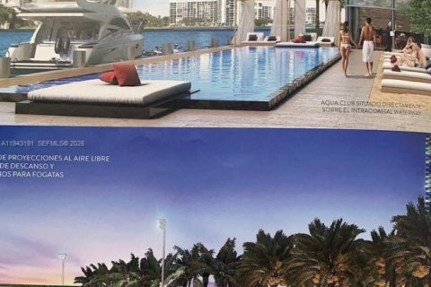 Condo in Hollywood, Florida, 3 bedrooms  № 1999515 - photo 11