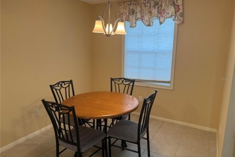 Condo in Rotonda, Florida, 2 bedrooms  № 2155801 - photo 15