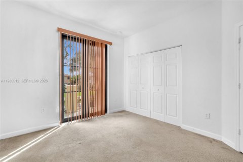 Townhouse in Homestead, Florida 3 bedrooms, 153.85 sq.m. № 2043714 - photo 27