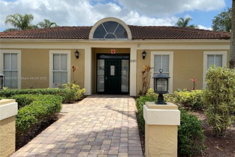 Condo in Coral Springs, Florida, 1 bedroom  № 1896968 - photo 6