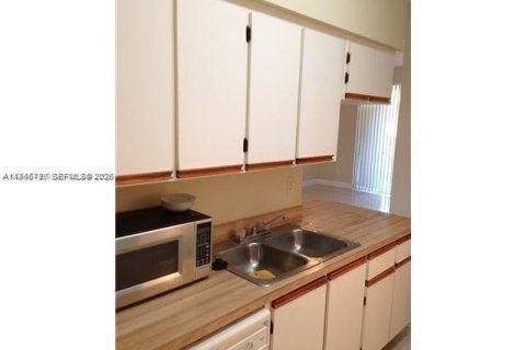 Купить кондоминиум в Хайалиа, Флорида 2 спальни, 100.06м2, № 2091357 - фото 7
