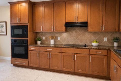 Condominio en alquiler en Orlando, Florida, 3 dormitorios, 219.25 m2 № 2210452 - foto 7