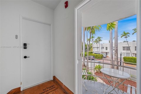 Copropriété à vendre à Miami Beach, Floride: 51.1 m2 № 2251184 - photo 15