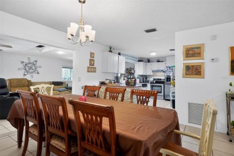 Villa ou maison à vendre à Saint Lucie, Floride: 3 chambres, 153.1 m2 № 2091817 - photo 12