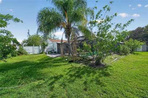 Villa ou maison à vendre à Saint Lucie, Floride: 3 chambres, 153.1 m2 № 2091817 - photo 28