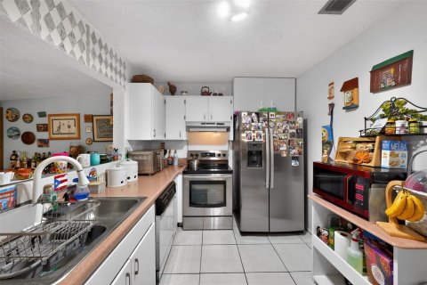 Villa ou maison à vendre à Saint Lucie, Floride: 3 chambres, 153.1 m2 № 2091817 - photo 9