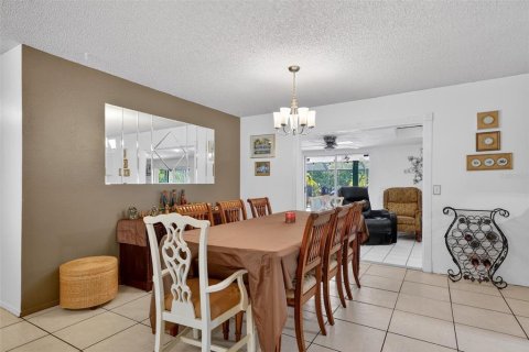 Villa ou maison à vendre à Saint Lucie, Floride: 3 chambres, 153.1 m2 № 2091817 - photo 13