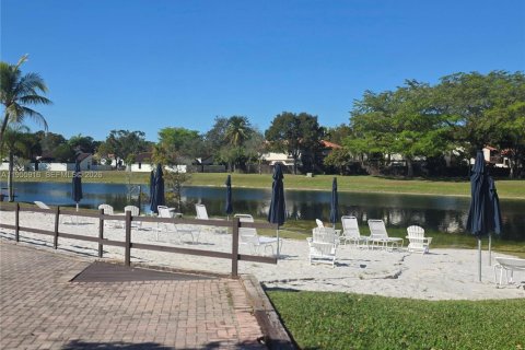 Купить виллу или дом в Майами, Флорида 4 спальни, 213.12м2, № 2027182 - фото 28