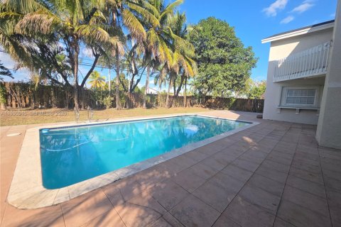 Купить виллу или дом в Майами, Флорида 4 спальни, 213.12м2, № 2027182 - фото 2