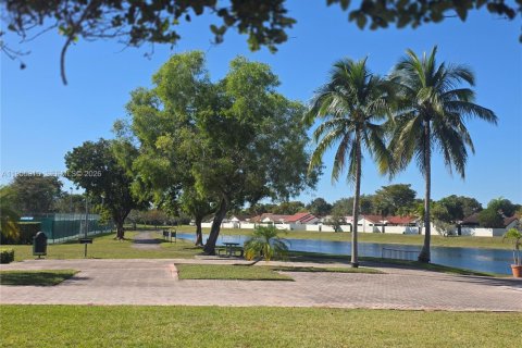 Купить виллу или дом в Майами, Флорида 4 спальни, 213.12м2, № 2027182 - фото 29