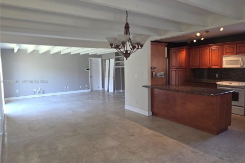 Купить виллу или дом в Майами, Флорида 4 спальни, 213.12м2, № 2027182 - фото 5