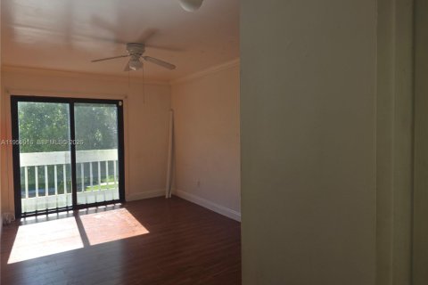 Купить виллу или дом в Майами, Флорида 4 спальни, 213.12м2, № 2027182 - фото 13