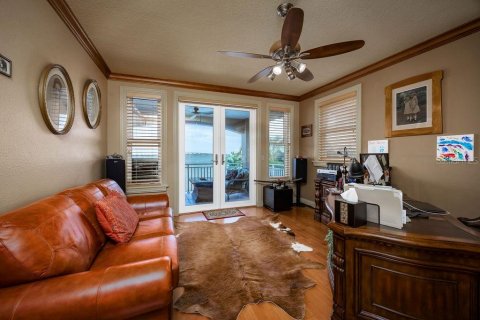 House in Indian Rocks Beach, Florida 5 bedrooms, 424.66 sq.m. № 1835980 - photo 10