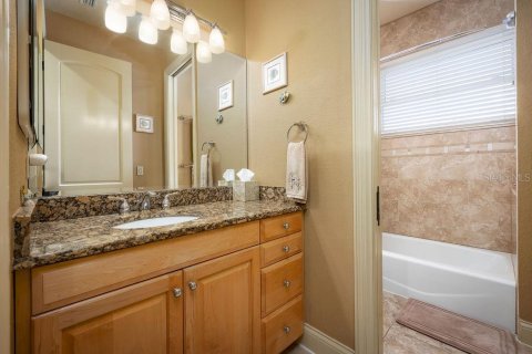 House in Indian Rocks Beach, Florida 5 bedrooms, 424.66 sq.m. № 1835980 - photo 29