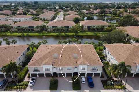 Copropriété à vendre à Bradenton, Floride: 3 chambres, 141.21 m2 № 2387662 - photo 2