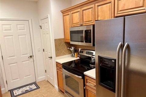 Copropriété à vendre à Bradenton, Floride: 3 chambres, 141.21 m2 № 2387662 - photo 12