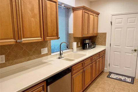 Copropriété à vendre à Bradenton, Floride: 3 chambres, 141.21 m2 № 2387662 - photo 11