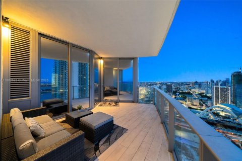 Condominio en venta en Miami, Florida, 2 dormitorios, 144.93 m2 № 1889814 - foto 7