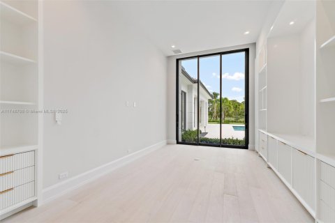 Купить виллу или дом в Юпитер, Флорида 4 спальни, 624.86м2, № 1957484 - фото 14