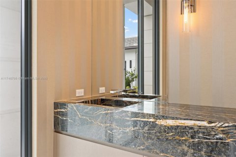 Купить виллу или дом в Юпитер, Флорида 4 спальни, 624.86м2, № 1957484 - фото 17