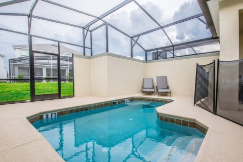 Adosado en alquiler en Davenport, Florida, 5 dormitorios, 192.49 m2 № 1774979 - foto 13