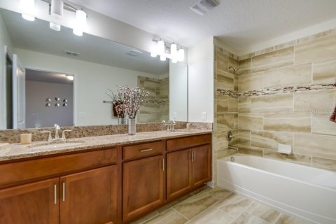 Adosado en alquiler en Davenport, Florida, 5 dormitorios, 192.49 m2 № 1774979 - foto 9