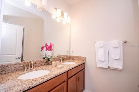 Adosado en alquiler en Davenport, Florida, 5 dormitorios, 192.49 m2 № 1774979 - foto 7