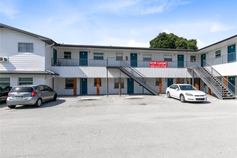 Apartamento en alquiler en Winter Haven, Florida, 1 dormitorio, 51.1 m2 № 2142394 - foto 2