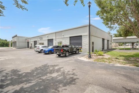 Commercial property in Longwood, Florida № 2339199 - photo 7