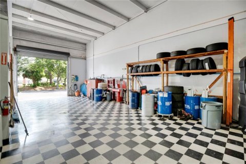 Commercial property in Longwood, Florida № 2339199 - photo 26