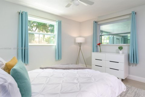 Casa en venta en Oakland Park, Florida, 3 dormitorios, 154.59 m2 № 2010312 - foto 7