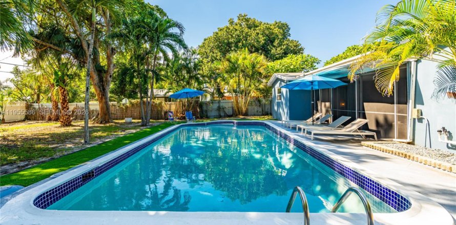 Casa en Oakland Park, Florida 3 dormitorios, 154.59 m2 № 2010312