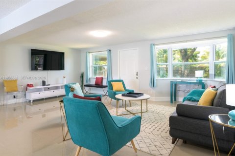 Casa en venta en Oakland Park, Florida, 3 dormitorios, 154.59 m2 № 2010312 - foto 16