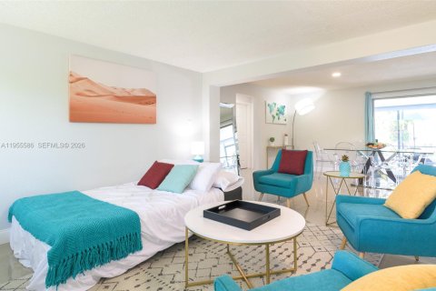 Casa en venta en Oakland Park, Florida, 3 dormitorios, 154.59 m2 № 2010312 - foto 12