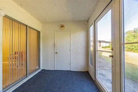 Купить кондоминиум в Ларго, Флорида 4 комнаты, 89.19м2, № 2147731 - фото 21