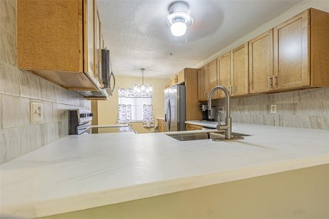 Купить кондоминиум в Ларго, Флорида 4 комнаты, 89.19м2, № 2147731 - фото 6