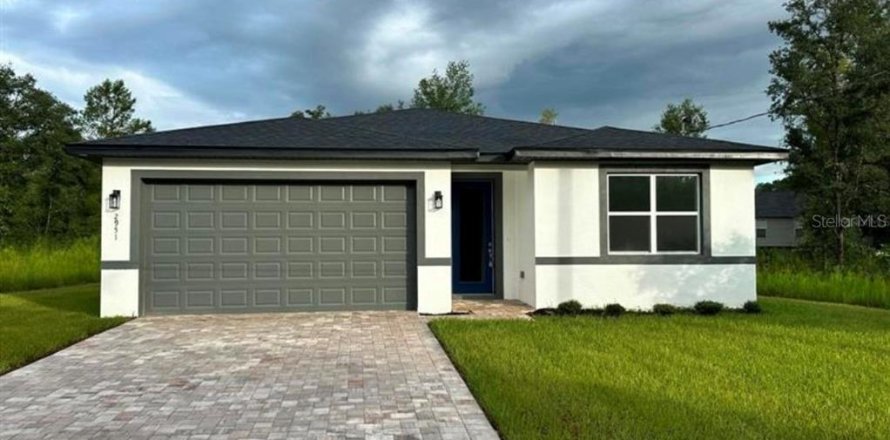 Villa ou maison à Citrus Springs, Floride 4 chambres, 171.5 m2 № 2156119