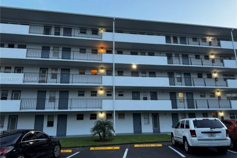 Apartamento en Hollywood, Florida 1 dormitorio, 72 m2 № 1993257