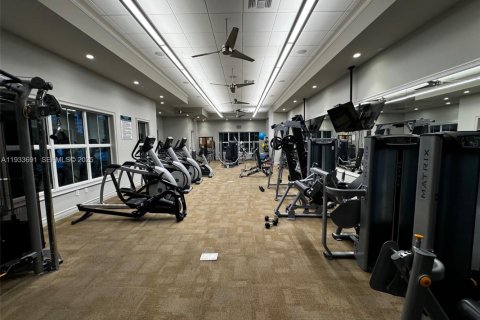 Apartment in Hollywood, Florida 1 bedroom, 72 sq.m. № 1993257 - photo 13