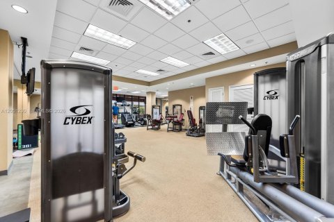 Copropriété à vendre à Miami, Floride: 2 chambres, 125.6 m2 № 2181793 - photo 28