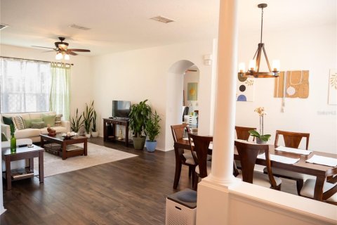 Villa ou maison à vendre à Ocoee, Floride: 3 chambres, 175.03 m2 № 1918687 - photo 2