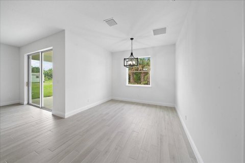 House in St. Lucie, Florida 4 bedrooms, 164.9 sq.m. № 2083544 - photo 14
