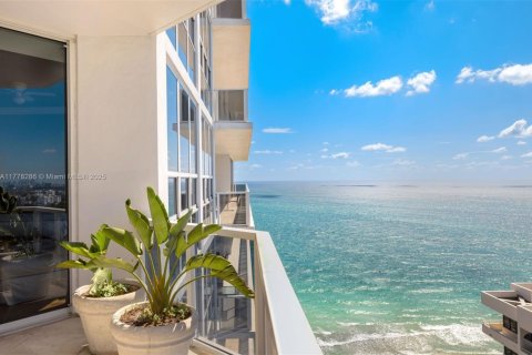 Condo in Bal Harbour, Florida, 4 bedrooms  № 1868498 - photo 7