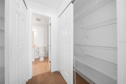 Copropriété à vendre à Orlando, Floride: 2 chambres, 112.04 m2 № 2372843 - photo 22