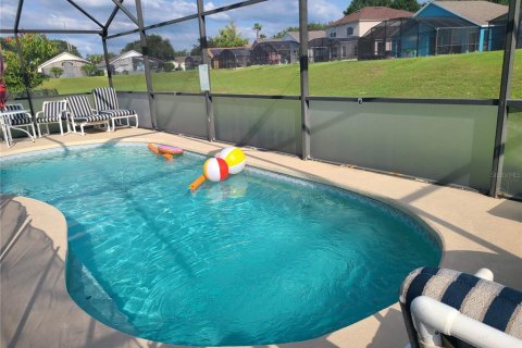 House in Davenport, Florida 3 bedrooms, 176.98 sq.m. № 1905631 - photo 17